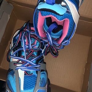 NEW BALENCIAGA TRACK WNNS